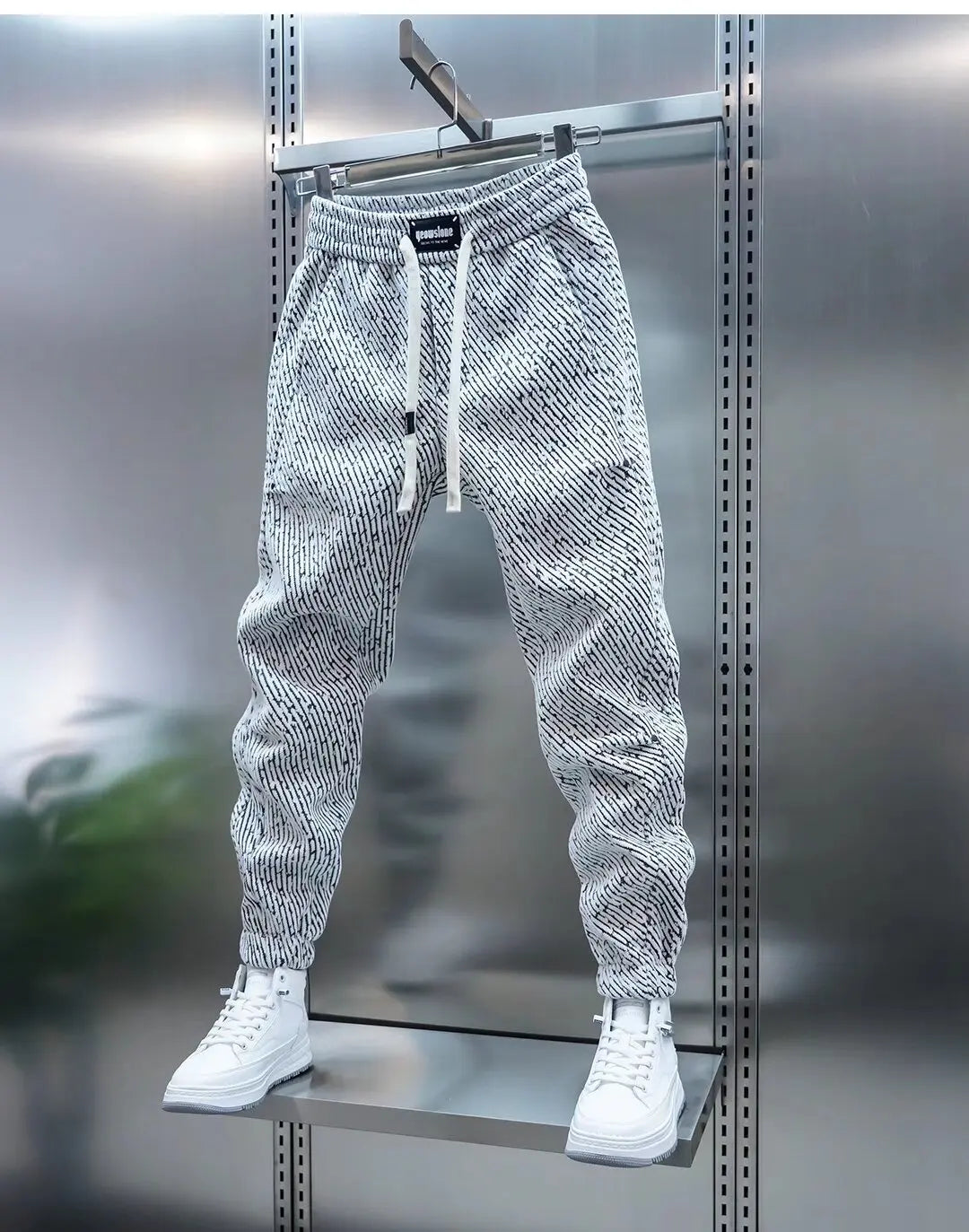 Calira Tapered Jogger