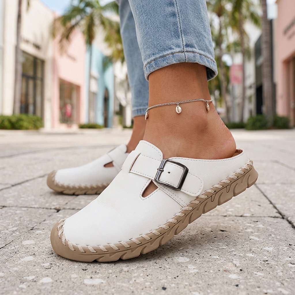 Amelie Signature Clogs
