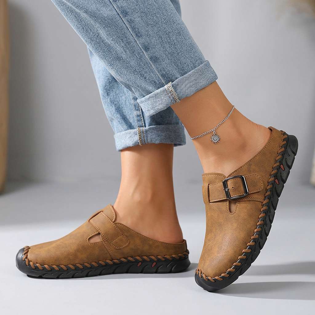 Amelie Signature Clogs